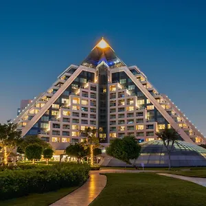 5* فندق رافلز